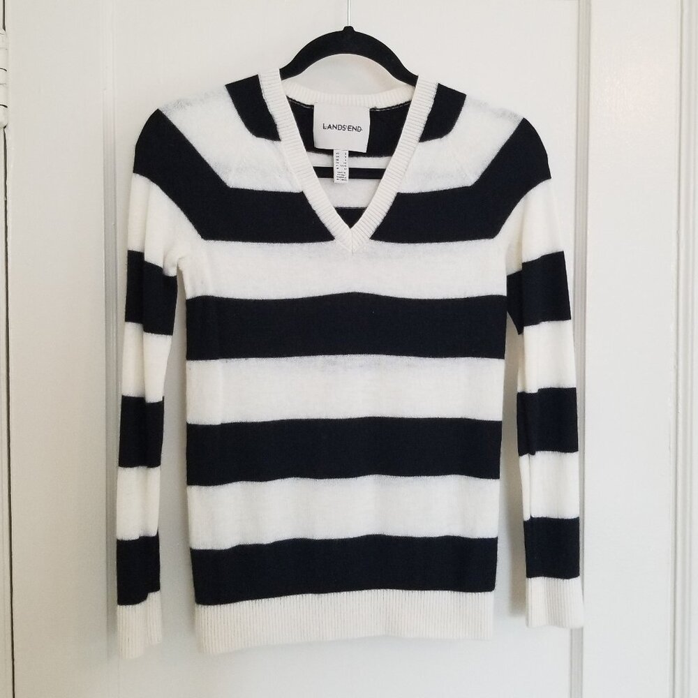 Lands' End Women's Cashmere Sweater size XS